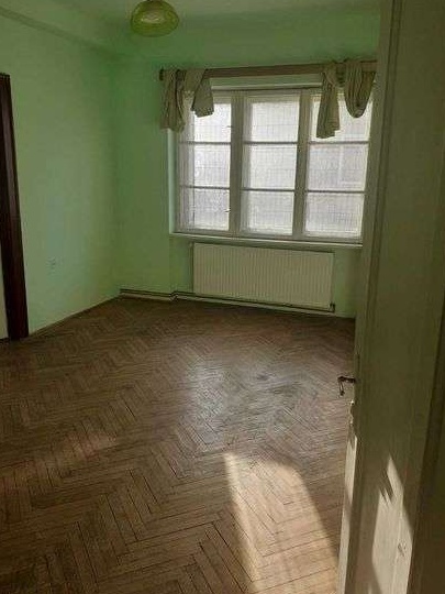 Inchiriez apartament pe termen lung -2 camere