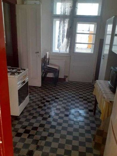 Inchiriez apartament pe termen lung -2 camere