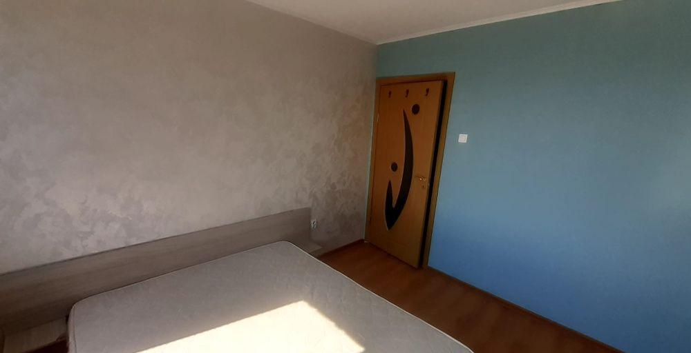 Inchiriez apartament renovat cornisa