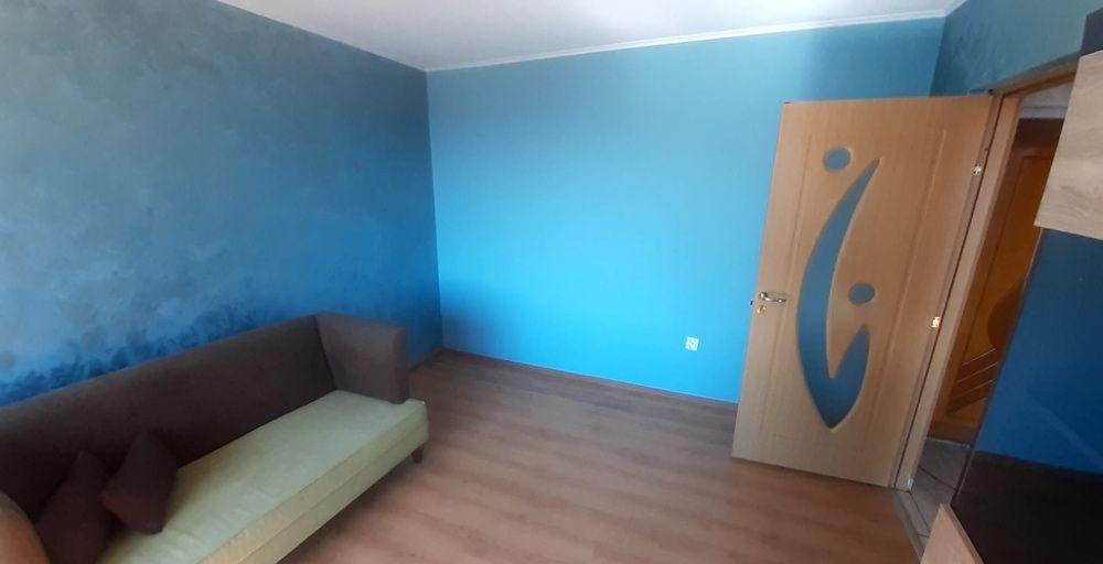 Inchiriez apartament renovat cornisa