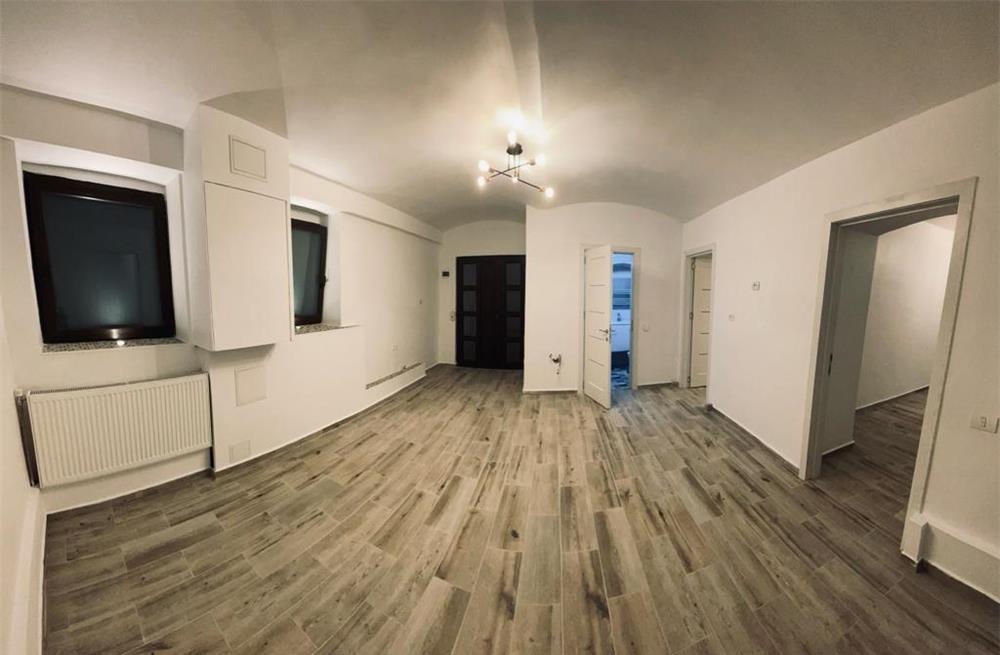 inchiriez apartament ultracentral