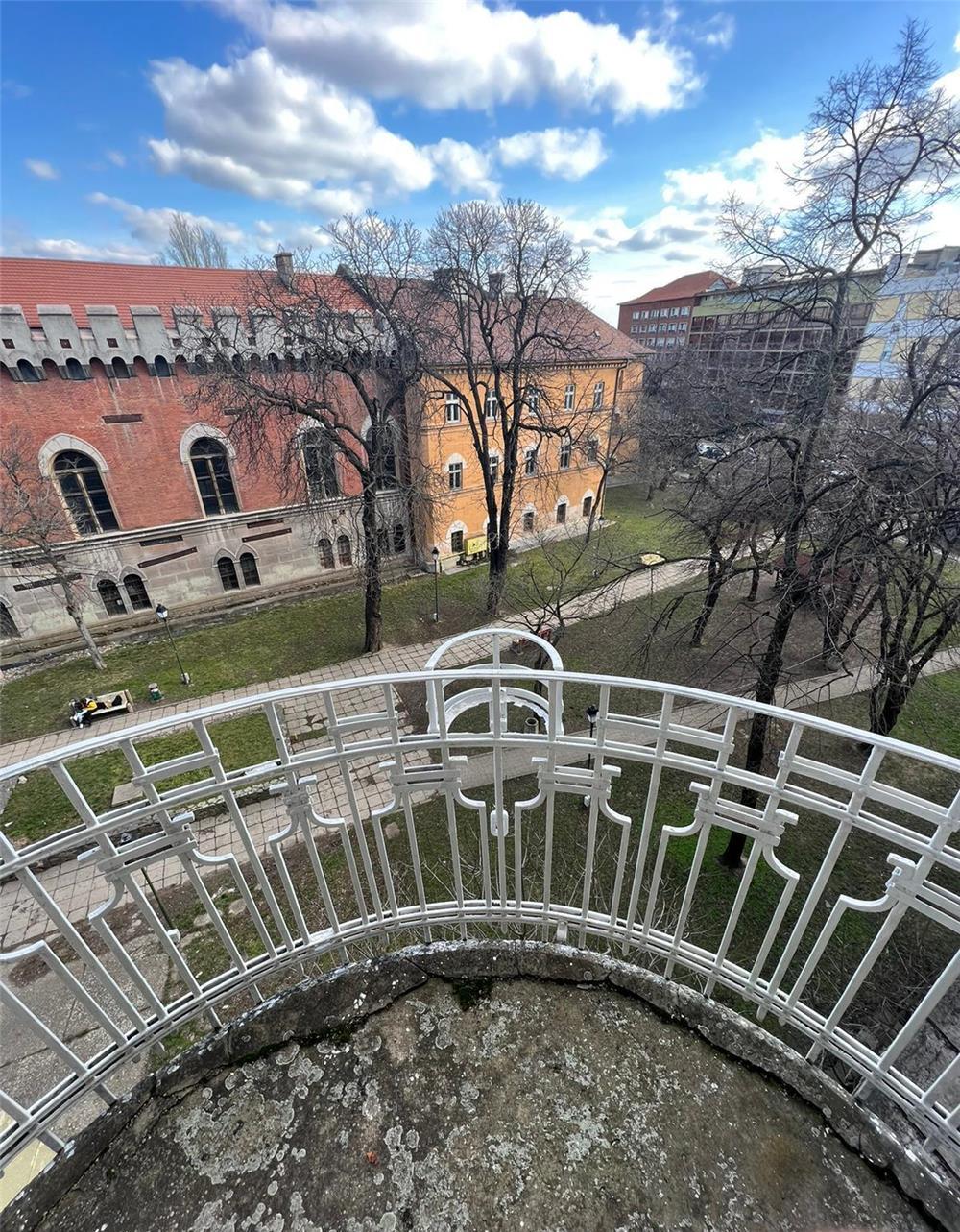 Inchiriez apartament ultracentral 2 camere Piata Operei