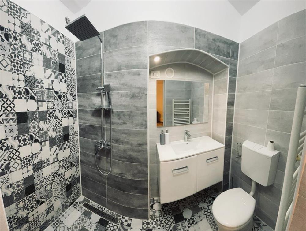 inchiriez apartament ultracentral