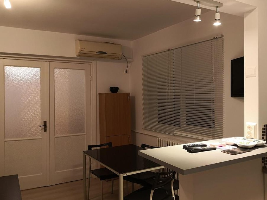 Închiriez apartament ultracentral Constanța