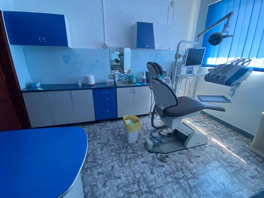 Inchiriez cabinet stomatologic in policlinica vlaicu la parter