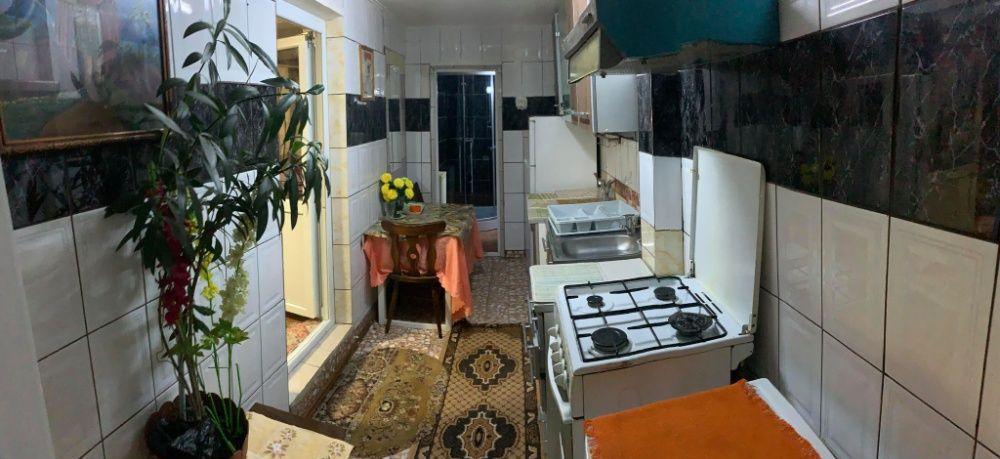 Închiriez camere la casa particulara