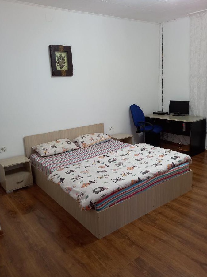 Închiriez casă zona Calea Sagului
