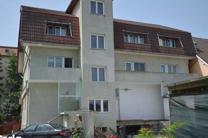 Inchiriez cladire D+P+2E+M, 716mp utili - gradinita, clinica, birouri