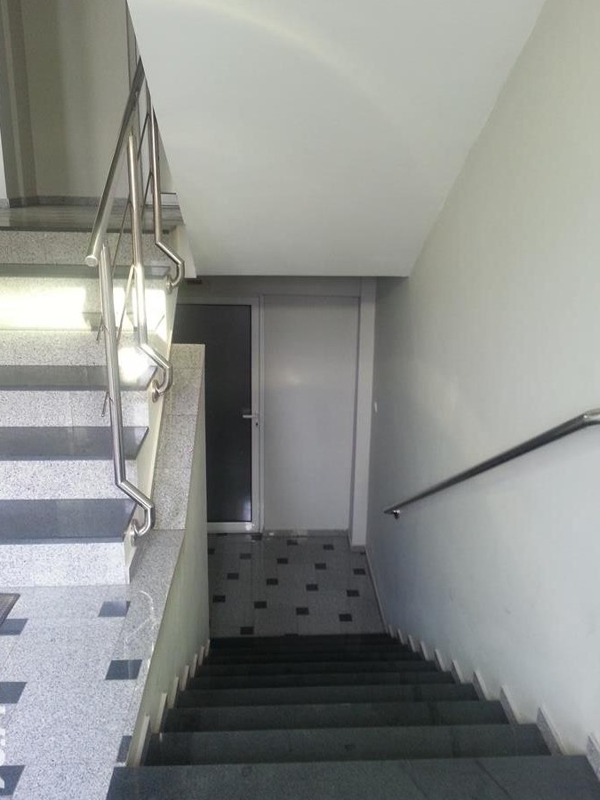 Inchiriez demisol pentru activitati medicale