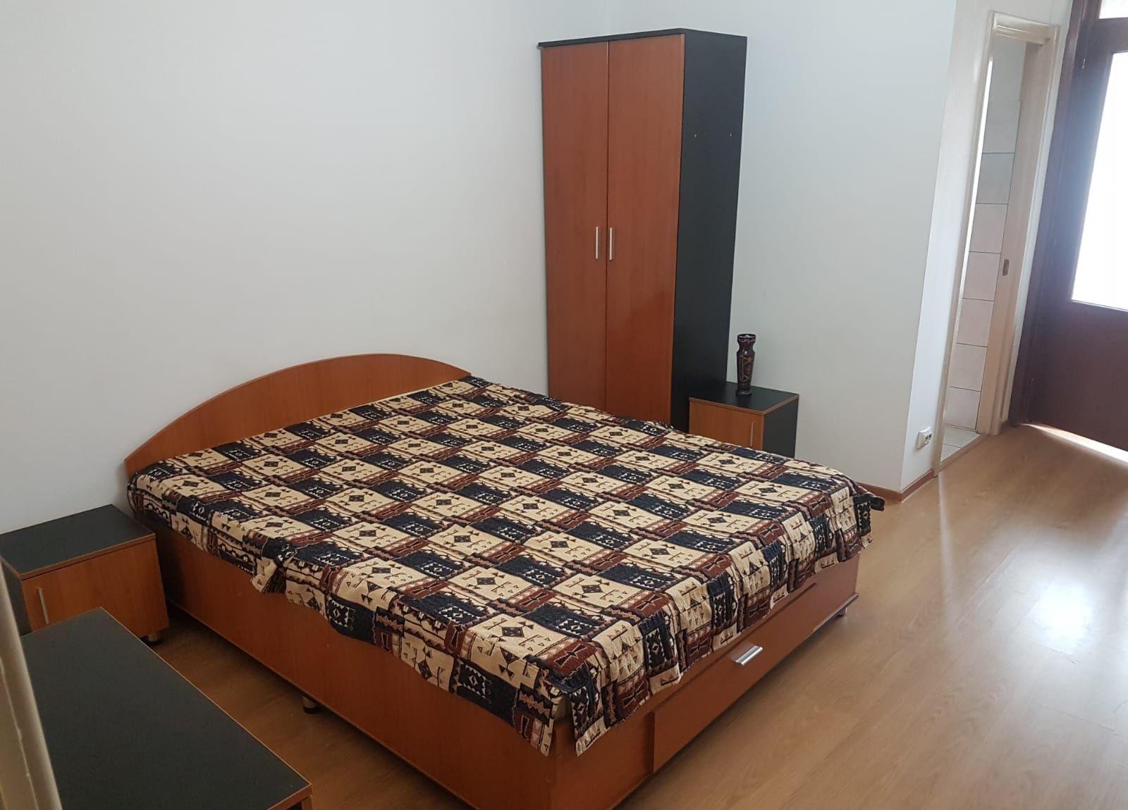 Închiriez garsonieră în zona Ferdinand Iancului