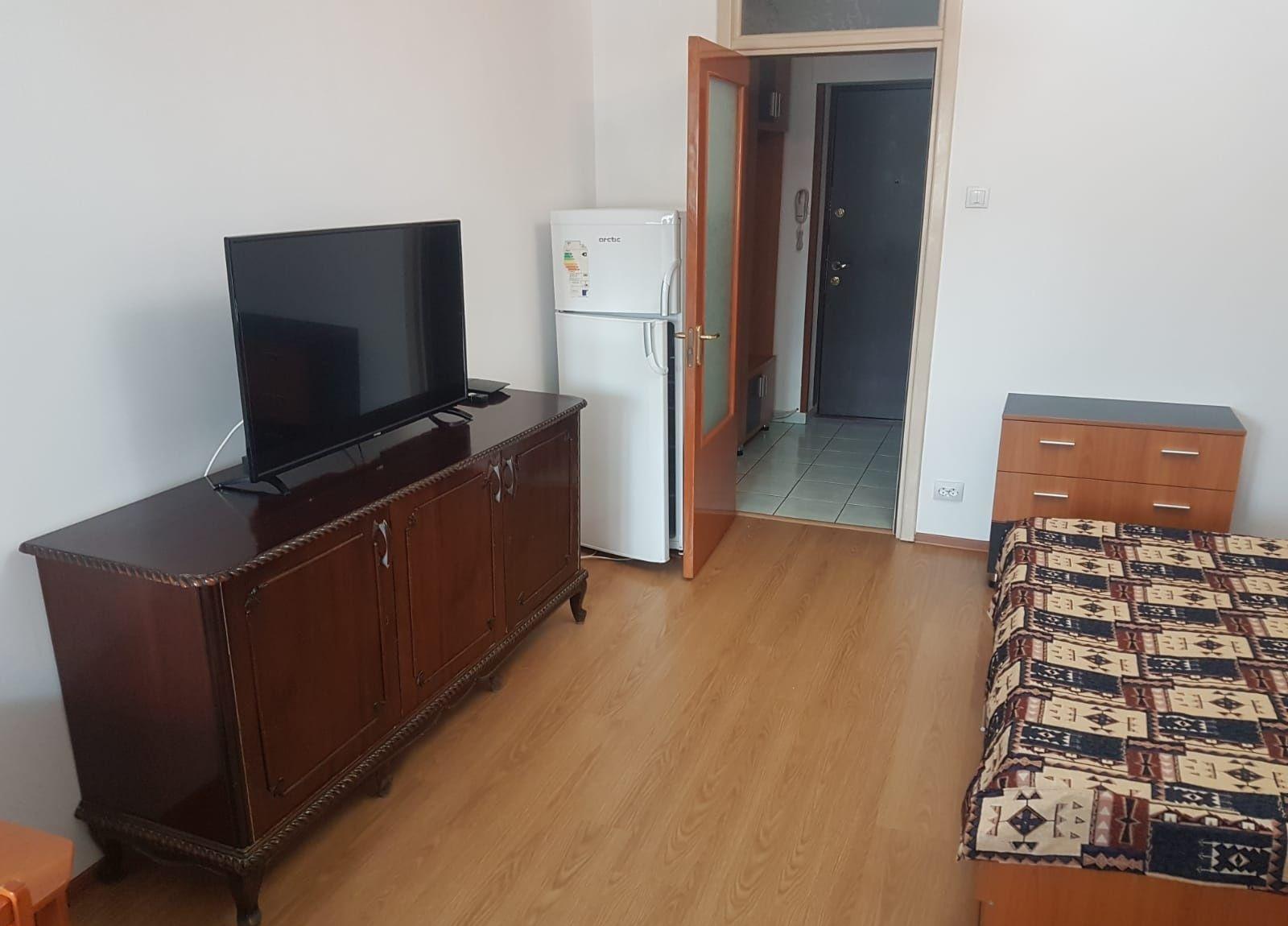 Închiriez garsonieră în zona Ferdinand Iancului