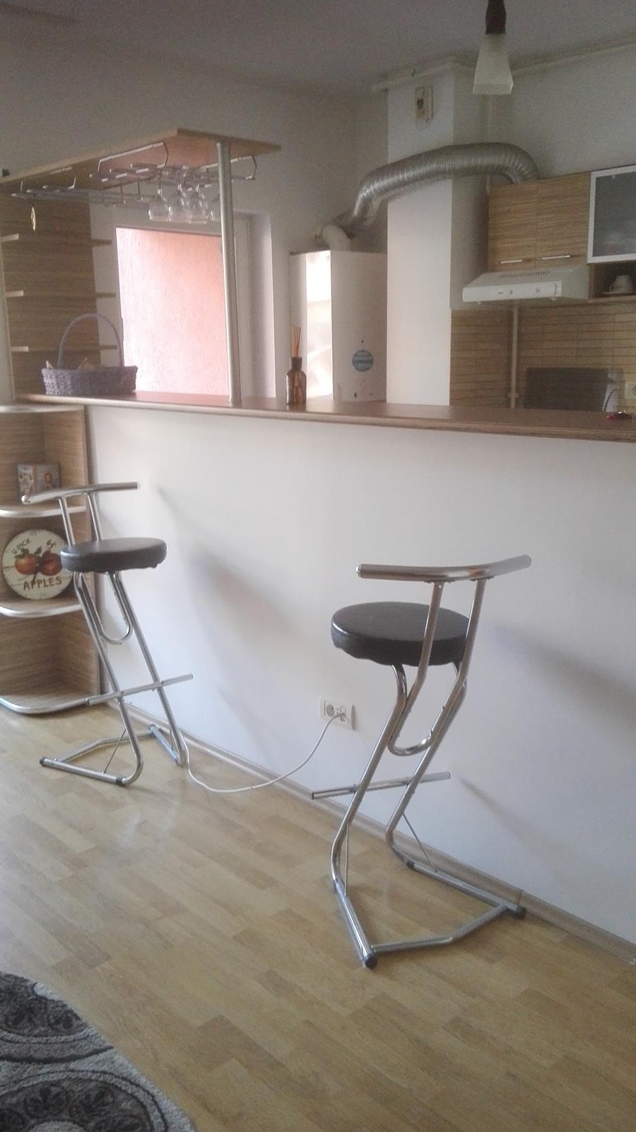 Inchiriez Garsoniera Lux Drumul Taberei Cu Loc De Parcare