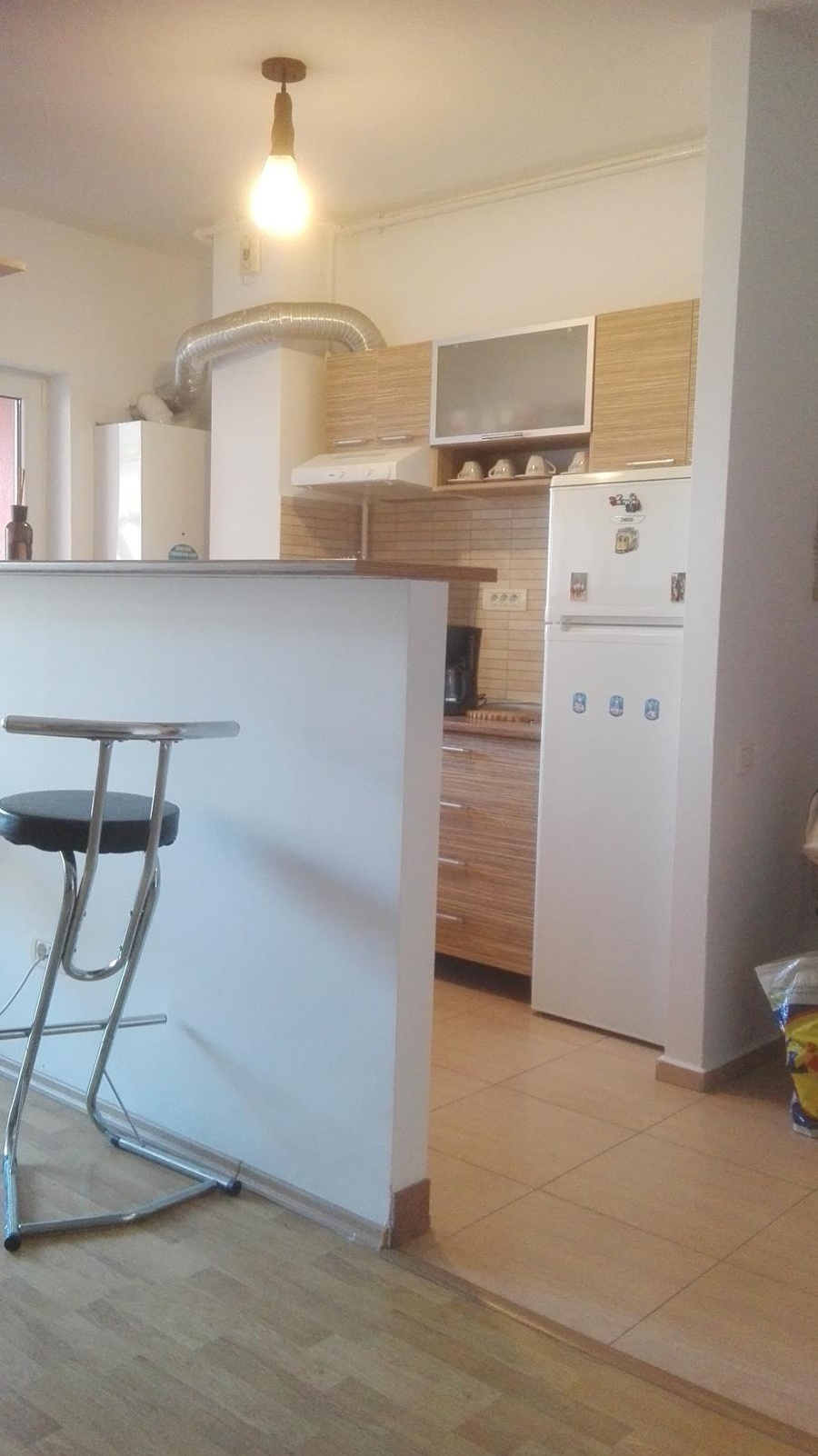 Inchiriez Garsoniera Lux Drumul Taberei Cu Loc De Parcare