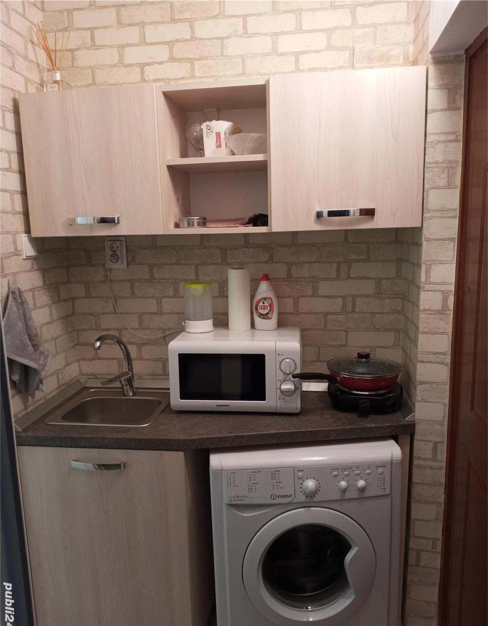 Închiriez garsonieră lux regim hoteler 90 lei pe zi