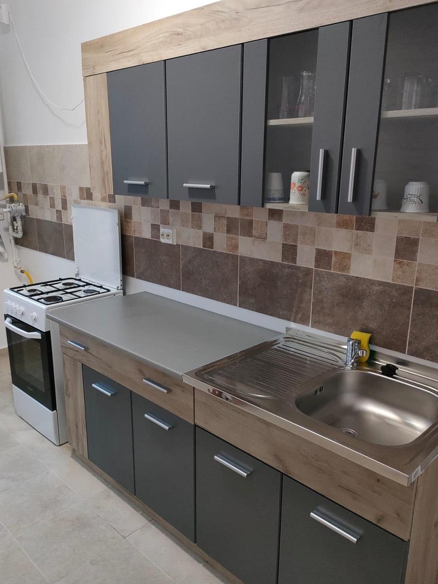 Închiriez garsoniera zona Th Pallady