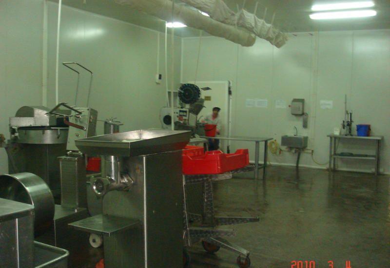 inchiriez  hala-cladire cu frig  1200mp pentru activitate industria alimentara
