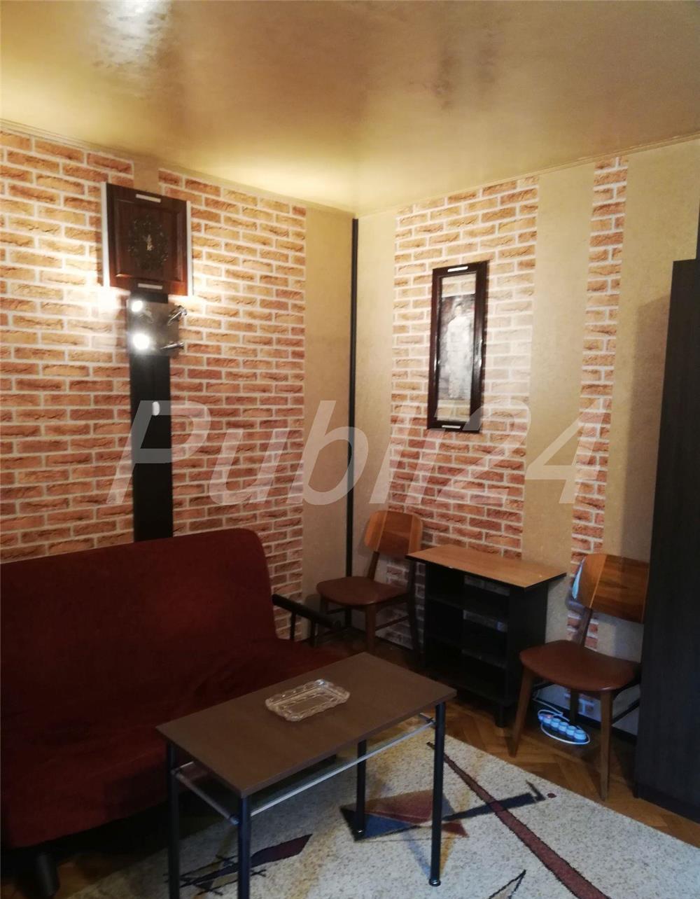 Inchiriez-oferta proprietar,garsoniera Gara de Nord,27mp,2/9,mobilata,utilata,metrou,250E neg.
