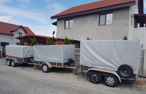 Inchiriez platforme remorci auto