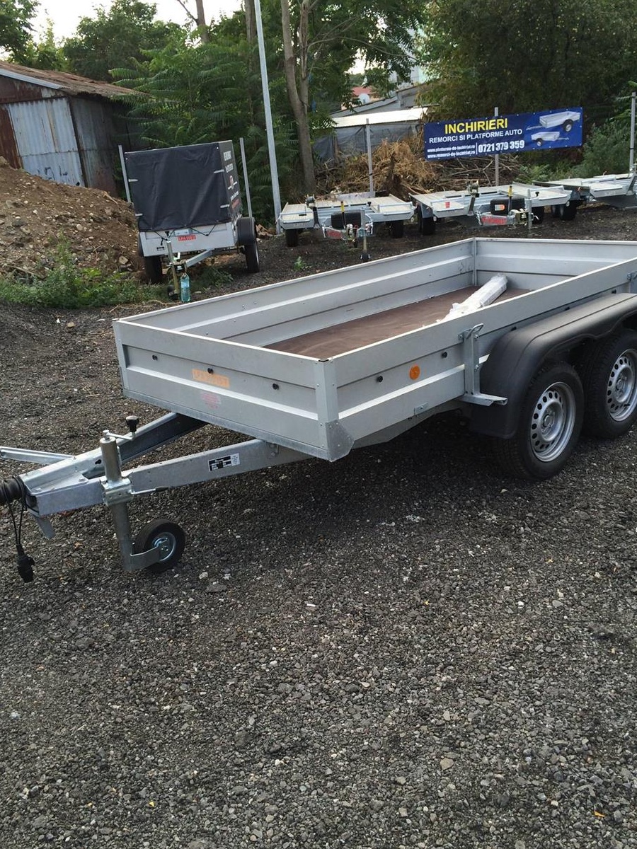 Inchiriez remorca auto 2000 kg cu PRELATA!