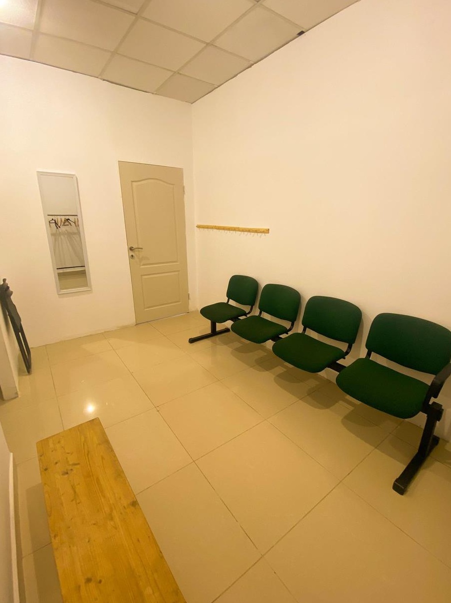 Inchiriez sala de dans, activitati sportive sau de grup