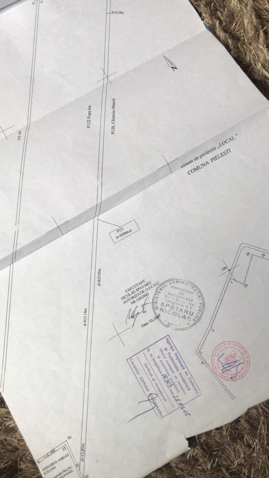 închiriez  sau vand un hectar de teren extravilan pt proiecte panouri fotovoltaice
