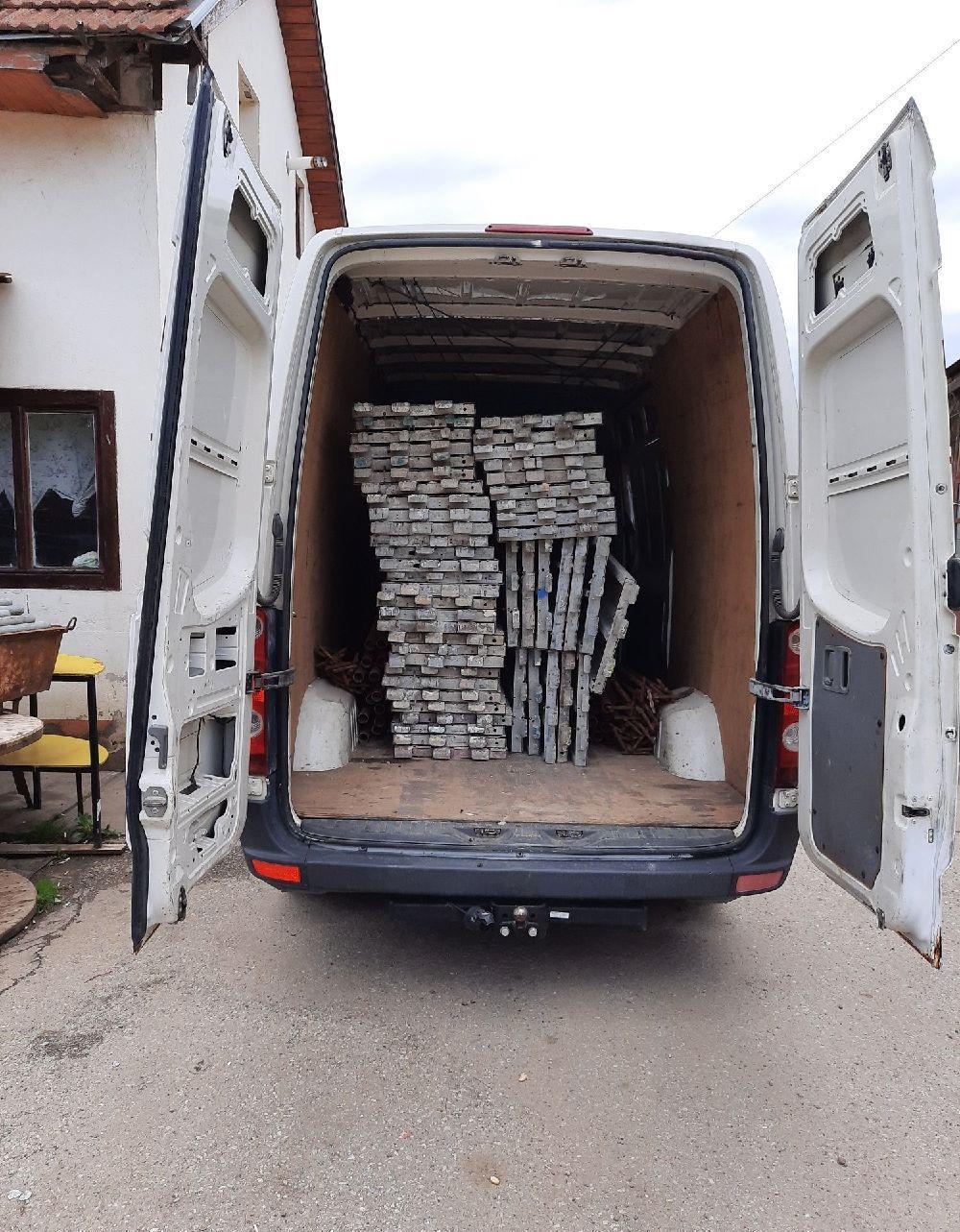 Închiriez schela metalica popi panouri doka betoniera