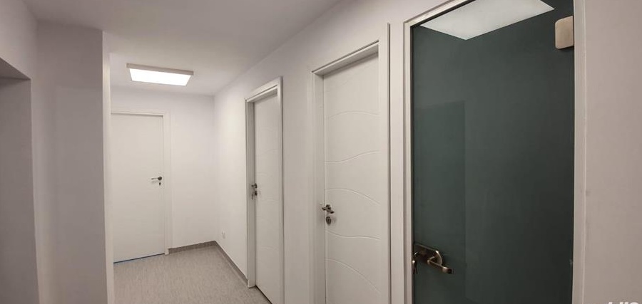 Inchiriez spatii cabinete medicale