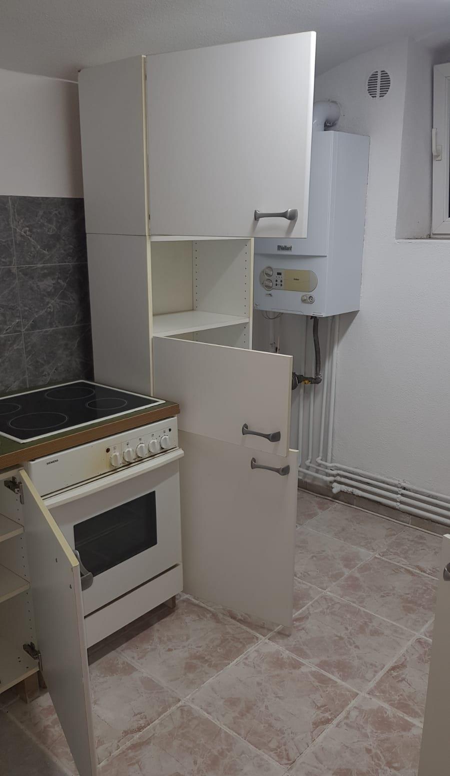 Inchiriez spatiu 100mp, Piata Maria 700 euro / luna negociabil