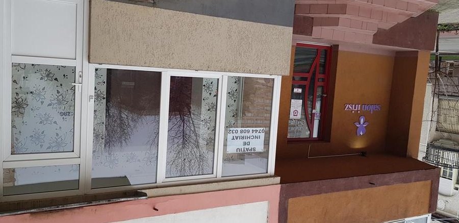 închiriez spațiu comercial bulevardul Dragalina