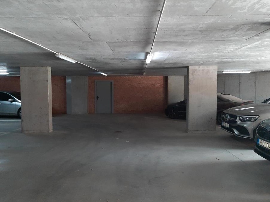 Inchiriez spatiu comercial in Mogosoaia- Ilfov, Complex LOFT, stradal, pozitionat la DN