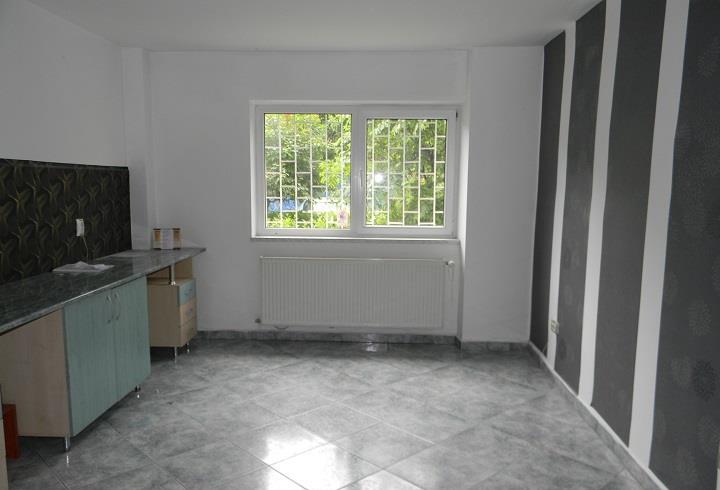 Inchiriez spatiu de birouri, zona Centrul Civic