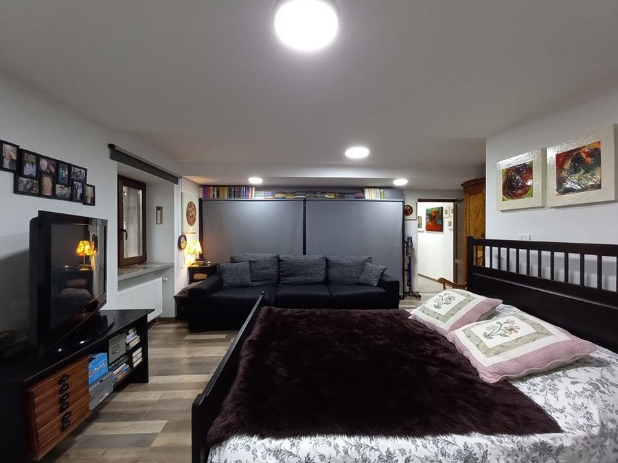 Inchiriez spatiu in vila  central Parcul Rozelor 96 mp demisol inalt 16 euro mp