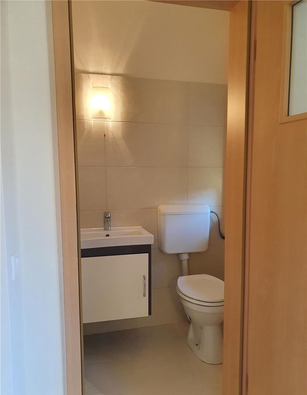 Inchiriez studio str. Sold. Iosif Ion/ bloc nou!