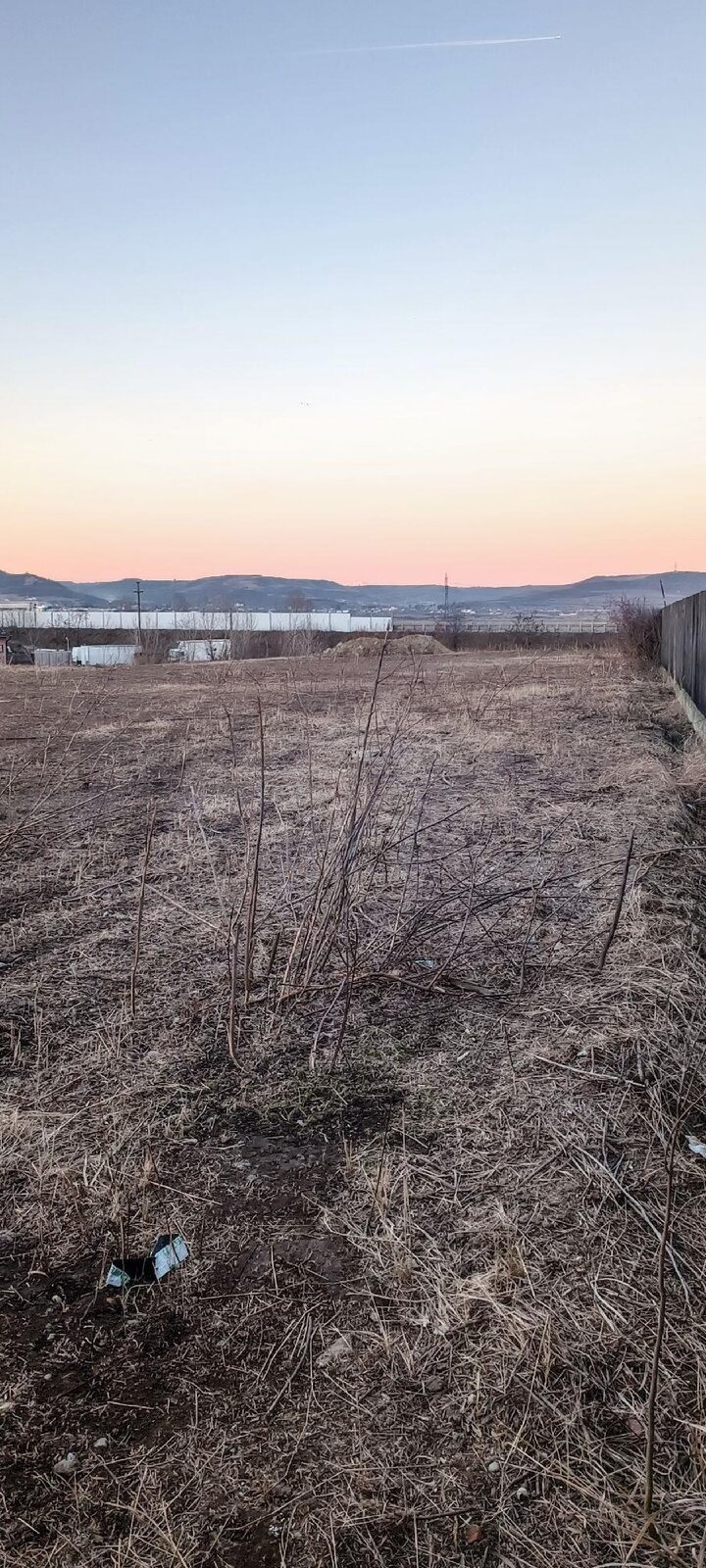 Închiriez teren 7500mp Prundu Mic utilități
