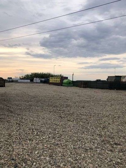 Inchiriez teren centura Timisoara - zona Dumbravita ( 1.000-10.000 mp)