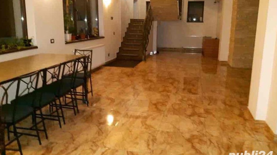 Inchiriez vila Aparatorii Patriei 500 mp