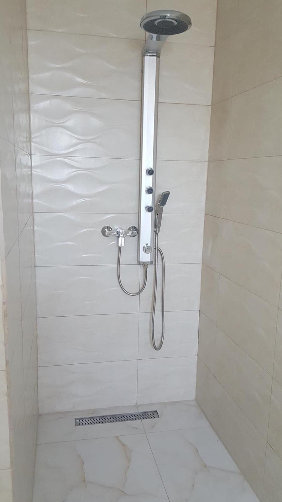 inchiriez vila comuna berceni