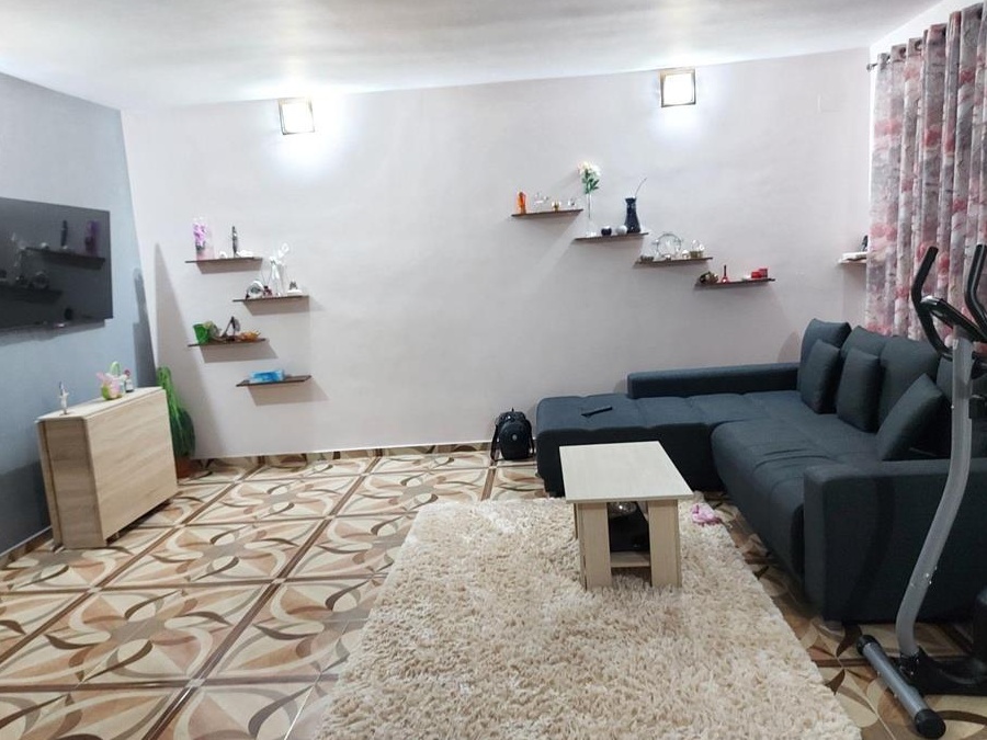 Închiriez vila petreceri