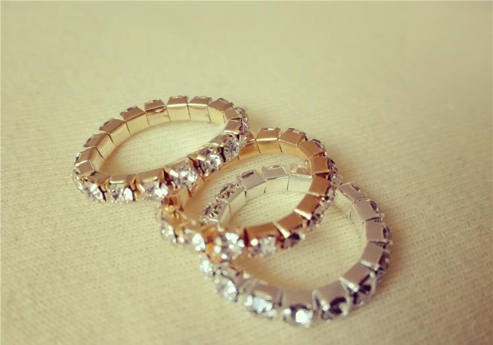 Inele elastice cu pietricele gold/silver