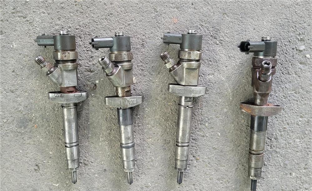 Injectoare Renault Master