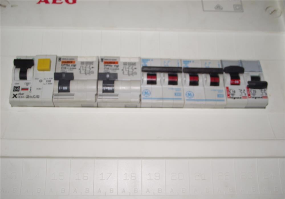 inlocuire tablou electric