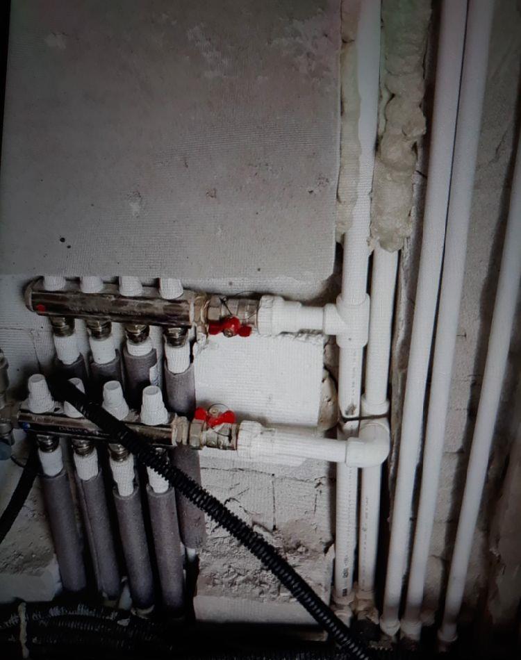Instalator sanitar și canalizare
