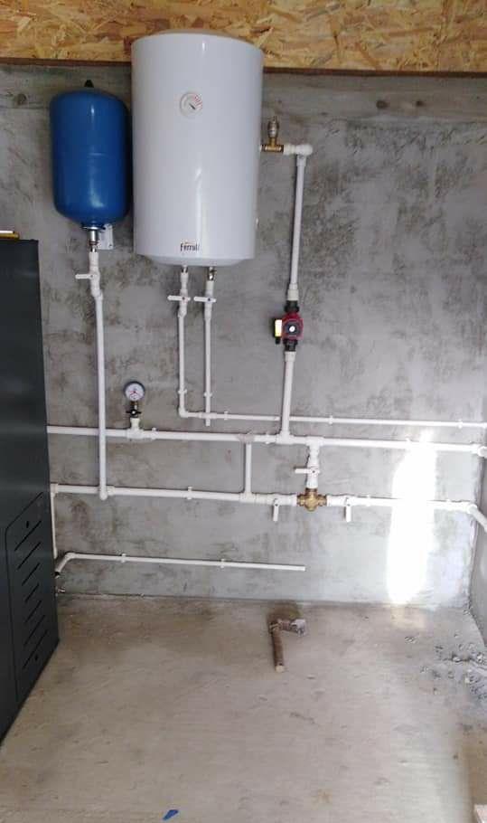Instalator sanitar și canalizare
