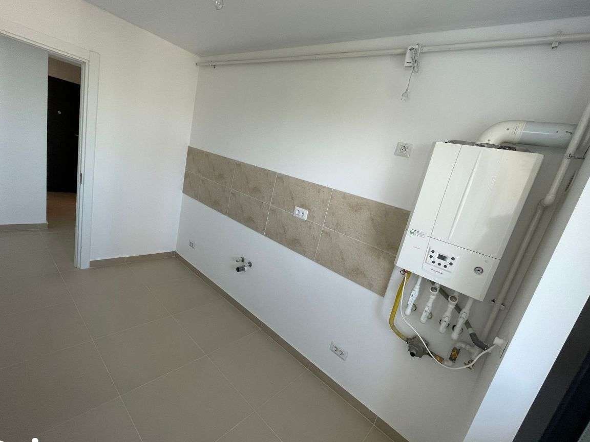Investitie sigura! Balcon tip terasa! Fara comision! Parcare!