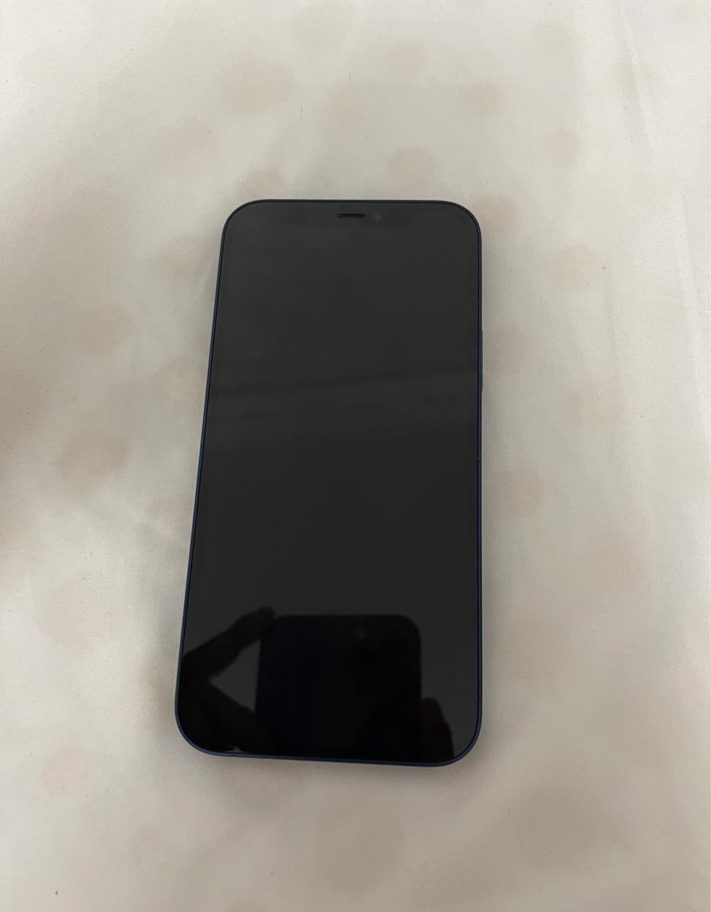 iphone 12 blocat...!
