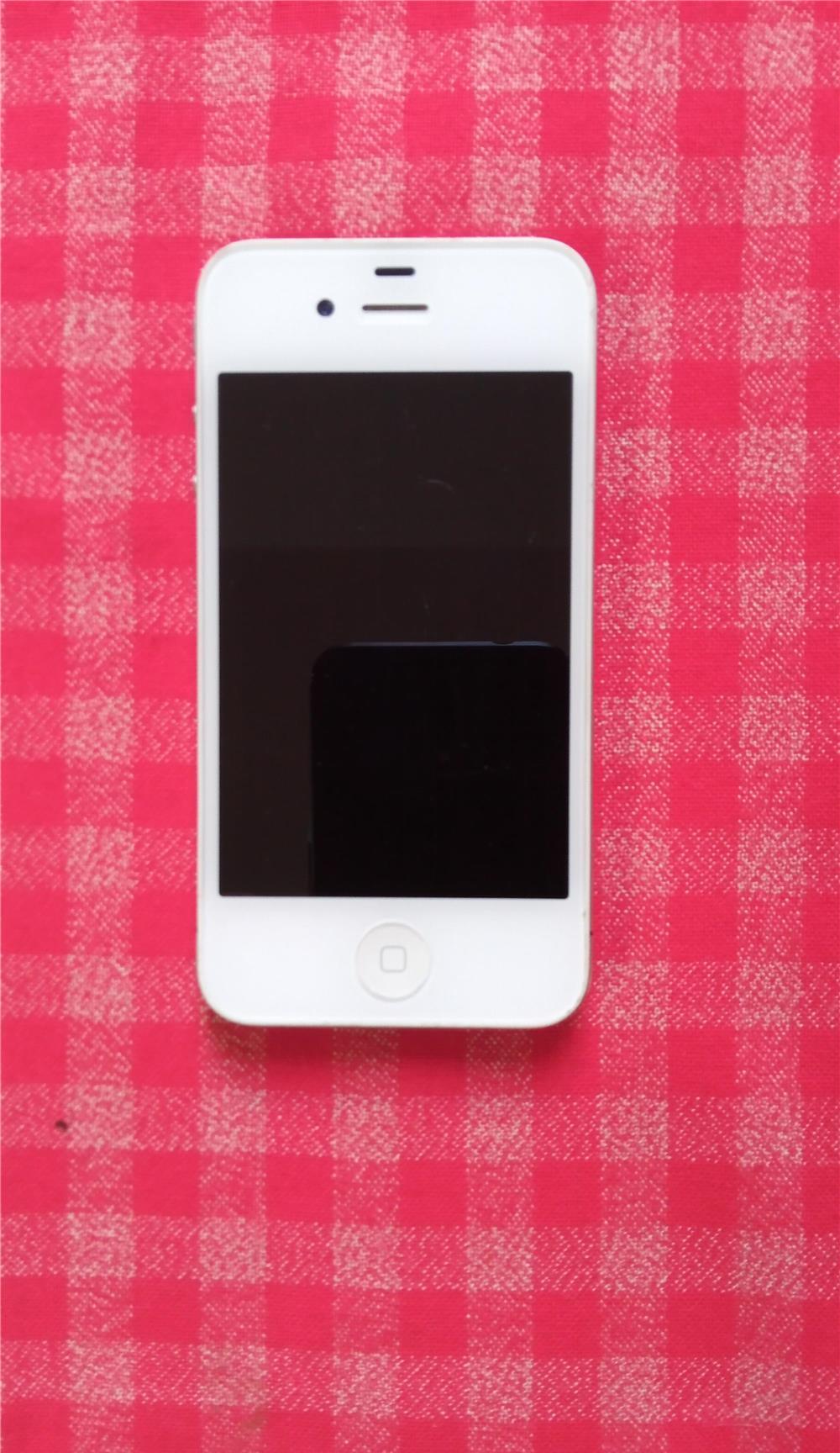 IPHONE 4 8GB stare foarte buna