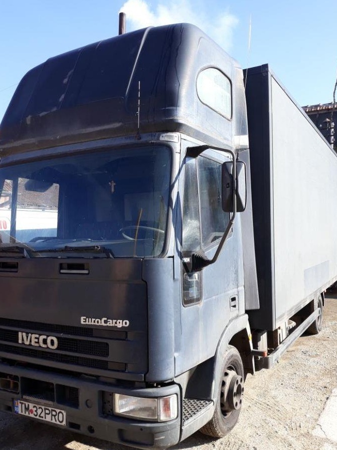 Iveco Eurocargo vând  sau schimb