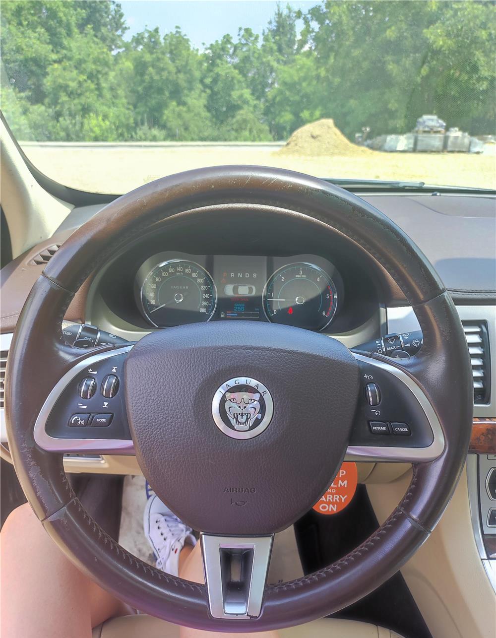 Jaguar xf