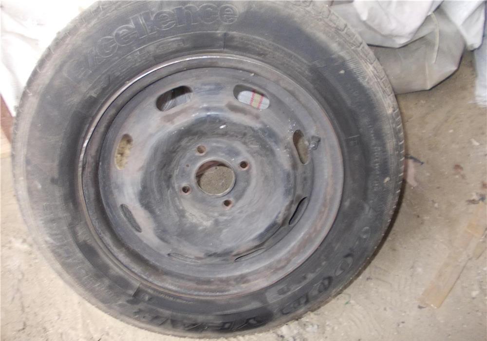 Janta auto cu anvelopa