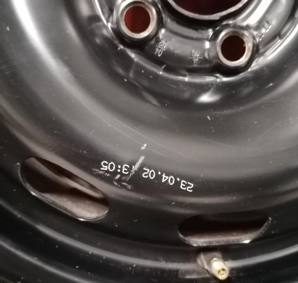 Janta originală oțel noua 15 Vw Bora